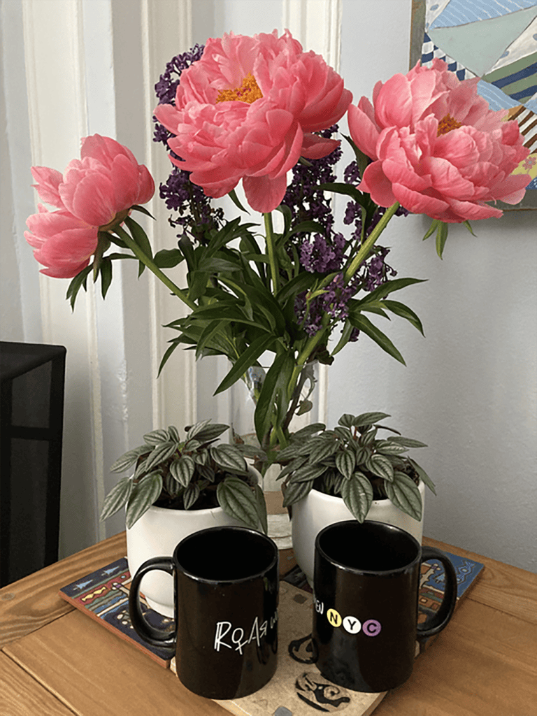 ROAR Logo Mug